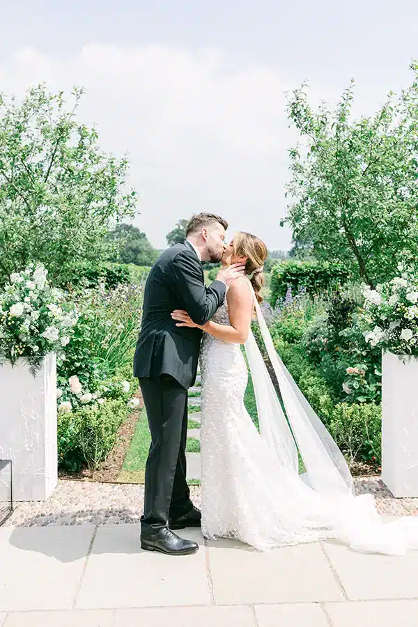 Summer Wedding Couple Kiss